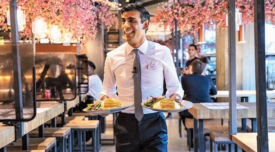Sunak's discount dining scheme boosts restaurants