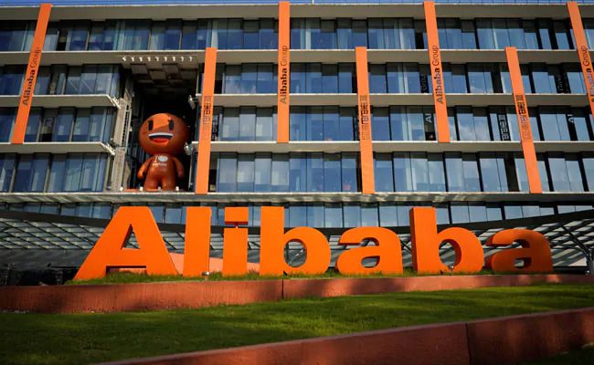 China Eyes Record Monopoly Fine Near $1 Billion For Alibaba