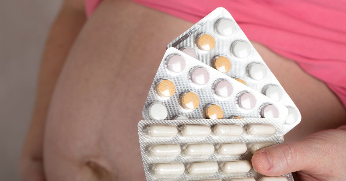 Pregnant women who take paracetamol 'likely to have child with behaviour issues'