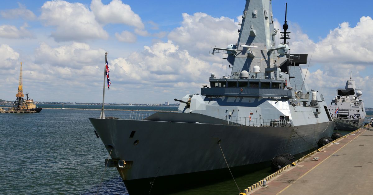 Russia warns Britain it will bomb ships next time