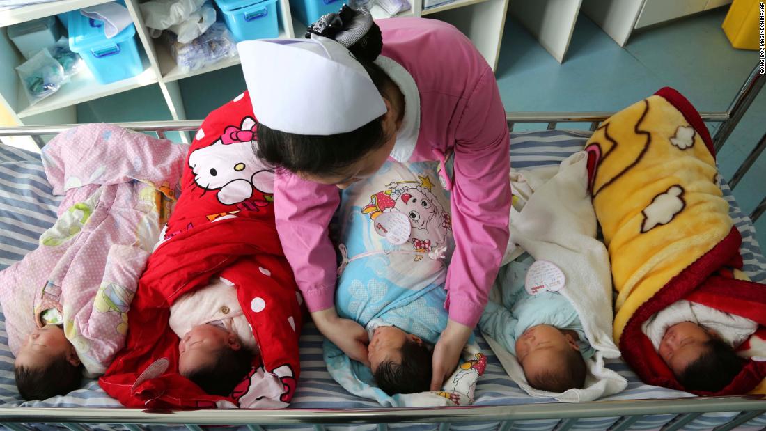 China to allow parents to have up to three children