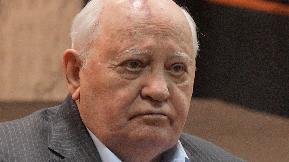 Gorbachev hits out at American 'arrogance'