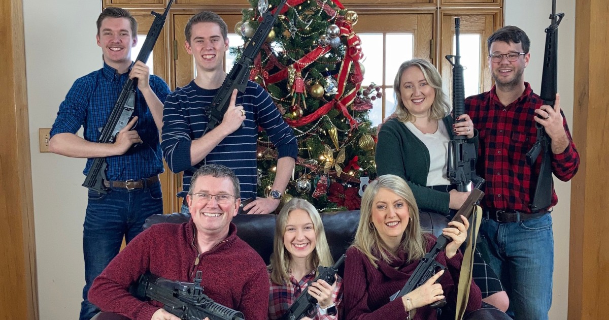 GOP holiday photos with guns are the real war on Christmas