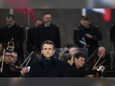 Macron says UK failing to live up to its ‘grand statements’ on Ukraine refugees