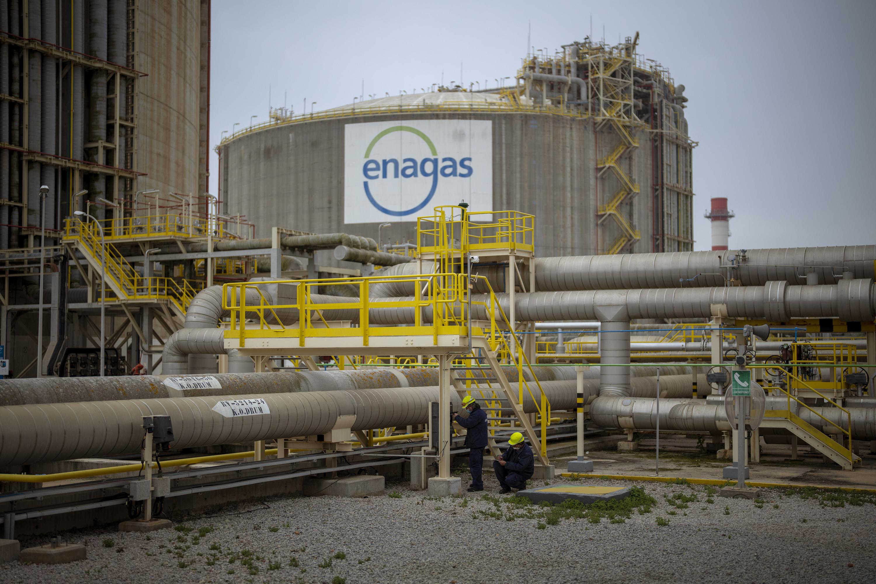 EU struggles with how to cut off its reliance on Russian gas