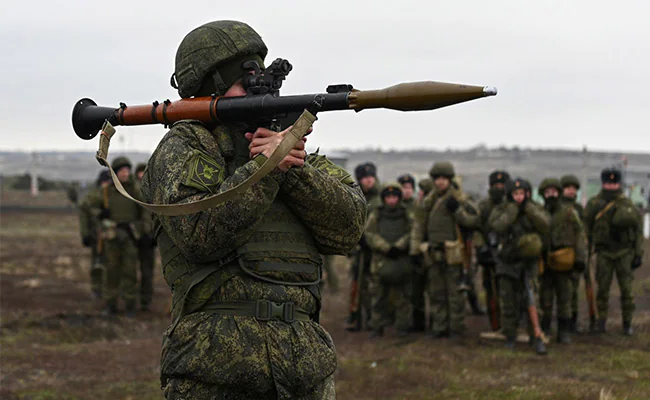 US Claims Russia Struggling To Find More Soldiers To Fight In Ukraine