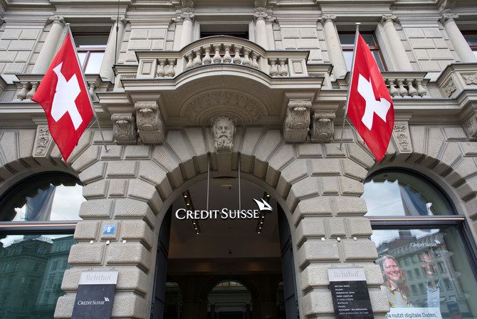 Credit Suisse shares tumble again, sentiment remains fragile